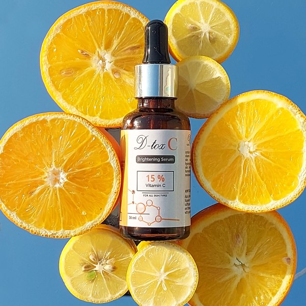 D-Tox Vitamin C Brightening Serum